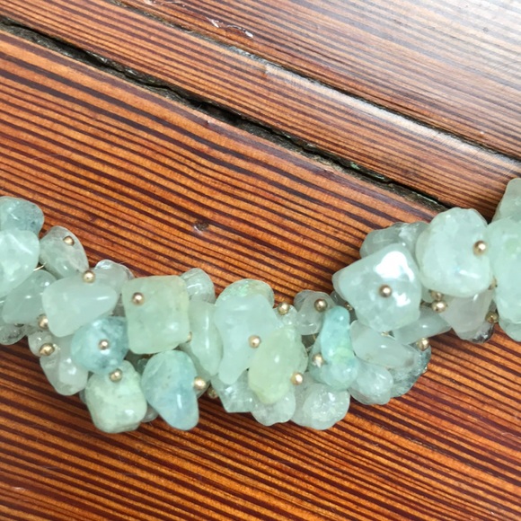 Necklace with green and hints of purple. - Picture 3 of 4